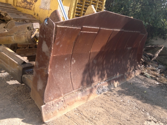 รถแทรกเตอร์ KOMATSU D85A-21 รถนอกนำเข้า สภาพดี เครื่องฟิต ติดต่อ มานะ 085-9049669