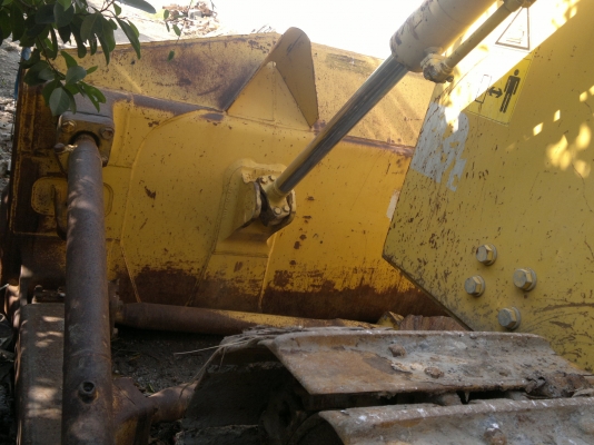 รถแทรกเตอร์ KOMATSU D85A-21 รถนอกนำเข้า สภาพดี เครื่องฟิต ติดต่อ มานะ 085-9049669