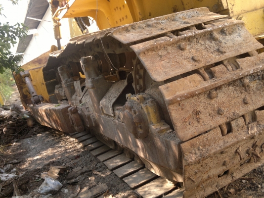 รถแทรกเตอร์ KOMATSU D85A-21 รถนอกนำเข้า สภาพดี เครื่องฟิต ติดต่อ มานะ 085-9049669