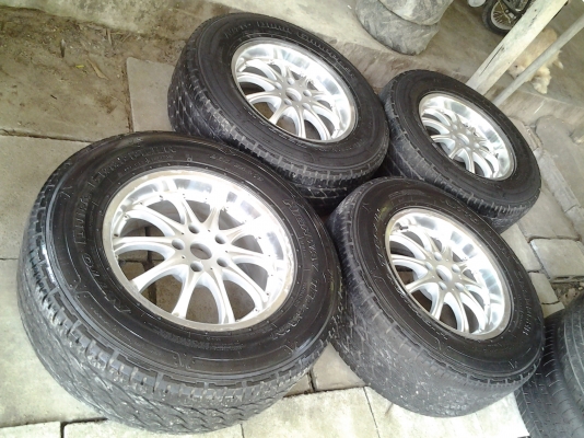 ล้อขอบ17 พร้อมยางใหญ่ ล้อขอบ17 พร้อมยางใหญ่