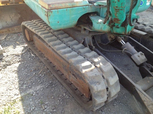 ขายด่วนรถขุด KOMATSU PC30-7 นำเข้า เก่านอกจากญี่ปุ่น