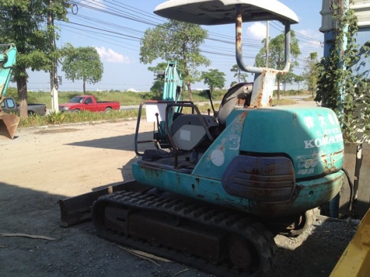 ขายด่วนรถขุด KOMATSU PC30-7 นำเข้า เก่านอกจากญี่ปุ่น
