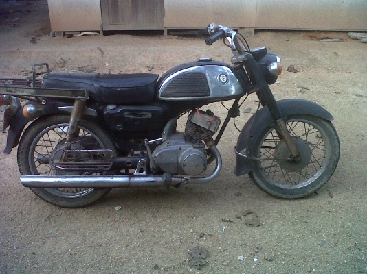 ลดราคากันไปเลยครับ k125 m2  ทะเบียน+ชุดโอน อะไหร่แท้ทั้งคันครับ เครื่องดีครับ  ขอขาย  17000 บาทครับ สุดๆกันไปเลย