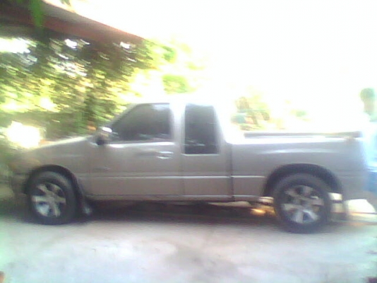 รถกระบะISUZU TFR 2500 พวงมาลัยพาวเวอร์ เครื่องดี คันซีผุนิดหน่อย ภายในสวย ทะเบียนเต็ม