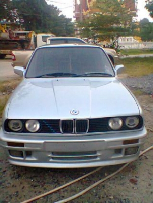 ขายbmw e30 4ประตู m10หัวฉีด ล้อ oz 15&quot; แต่งM