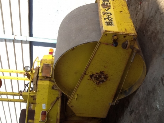 ขายรถบด SAKAI รุ่น R2 สภาพดีพร้อมใช้งาน ของดีจากนอกไม่มีการใช้งานในไทยแน่นอน. สนใจติดต่อเจี๊ยบ คลิ๊กเลยค่ะ