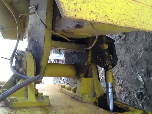 ขายรถบด SAKAI รุ่น R2 สภาพดีพร้อมใช้งาน ของดีจากนอกไม่มีการใช้งานในไทยแน่นอน. สนใจติดต่อเจี๊ยบ คลิ๊กเลยค่ะ