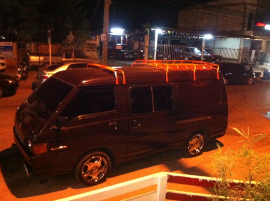 ขายตู้L300พร้อมขายของแต่งคบ