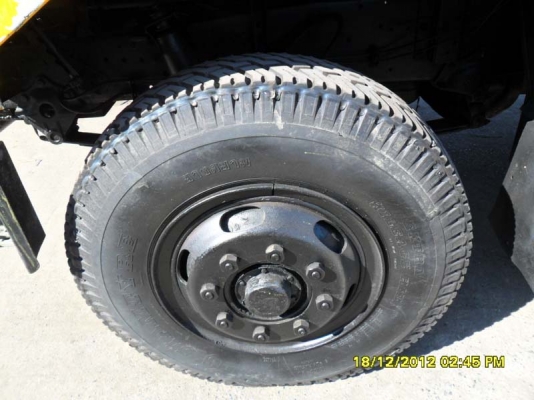 Nissan CW51GT เครื่อง RD8 E/320 หัวลาก แอร์เย็น พร้อมใช้