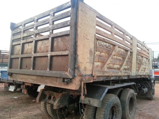 ขายด่วนไอ้หลงMITSUBISHI FN527MTD สองเพลาดั้มสามิตรรอน