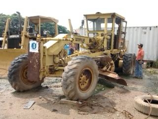 ขายรถเกรดCAT140g สภาพสวยพร้อมใช้ ติดต่อ อ๊อฟ พิจิตร 086-737-9991