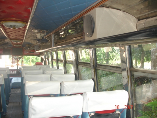 ขายรถบัสพัดลมสภาพพร้อมใช้งาน