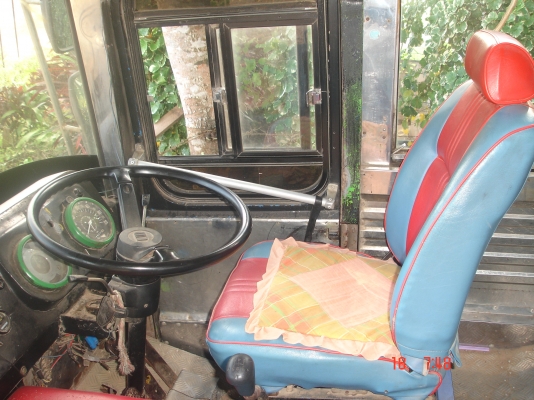 ขายรถบัสพัดลมสภาพพร้อมใช้งาน