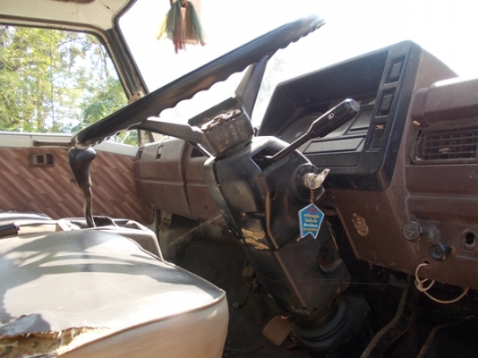 ข่าย! Hino FC172A เครือง 180แรง พวงมาลัยพาวเวอร์ ช่วงล่างใหญ่ Fหน้าหลัง ยาว5.5 คันซีสวยตลอดเส้น เหมาะสำหรับไปต่อดั้ม ติดต่อด่วน โทร 0876414953 มอส!!