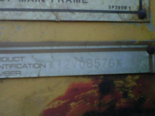 ขายรถเกรดCAT140g 8xxxxสภาพสวยพร้อมใช้ ราคาต่อรองได้ ติดต่อ อ๊อฟ พิจิตร 086-737-9991