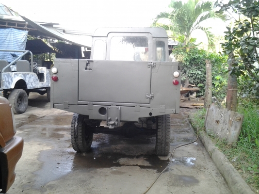 ขาย รถ LAND ROVER 4X4 กระบะ เครื่องเบนซิน ทำสีใหม่ ยกสูง เทินเพลา แปลงหน้า สวยมากๆครับ ขาย 160,000 ทะเบียนประมูลโอนได้เลยครับ ขาย รถ LAND ROVER 4X4 กระบะ เครื่องเบนซิน ทำสีใหม่ ยกสูง เทินเพลา แปลงหน้า สวยมากๆครับ ขาย 160,000 ทะเบียนประมูลโอนได้เลยครับ