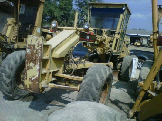 ขายรถเกรดCAT140g 1xxxxสภาพสวยพร้อมใช้ ราคาต่อรองได้ ติดต่อ อ๊อฟ พิจิตร 086-737-9991