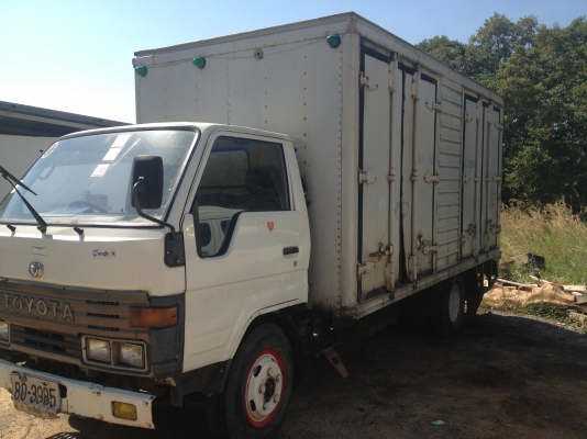 ขายตู้10บานยาว4.50เมตรถูกๆครับ