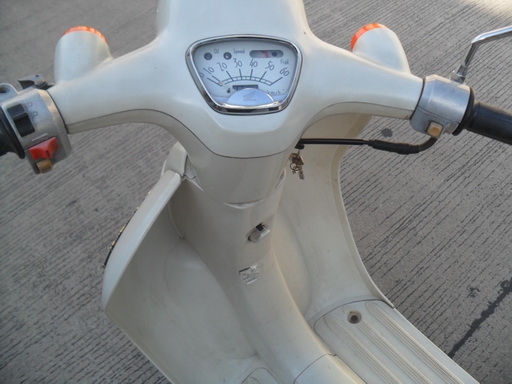 ขายHONDA GIORNO ประกอบญี่ปุ่นครับ สวยๆมากๆเดิมๆ สีนี้หายากมาก สีLIMITED