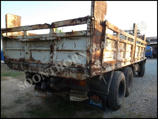 ขายด่วน รถบรรทุก 10 ล้อ ISUZU ROCKY 175 แรง 2 เพลา สโลว์ มือเดียวเดิมๆ รถห้างแท้ ราคาสุดคุ้ม