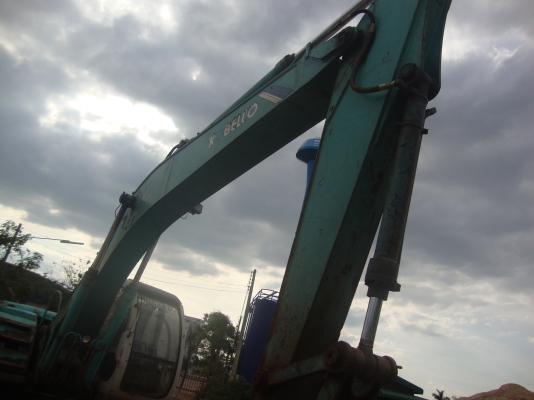kobelco sk200-v