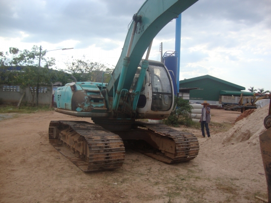 kobelco sk200-v