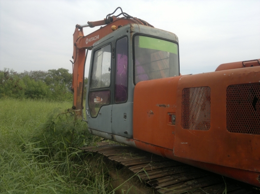 ขายอะใหล่ด่วน  HITACHI EX 200-2 ทั้งคัน สนใจจองด่วน ตัดวันที่8/1/2013