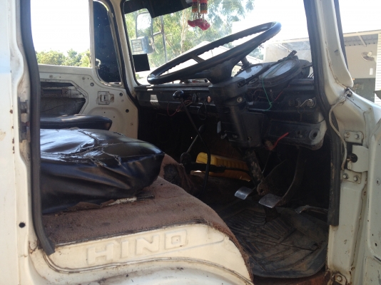 HINO-KLติดเครนtadano2.9ตัน3ปอกกระบะยาว5เมตรครับ