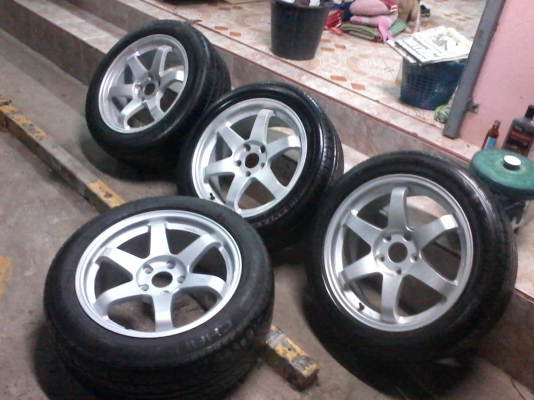 ขายแม็ก monoblockขอบ17มือสองพร้อมยางหน้า7หลัง8