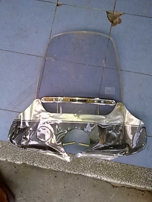 กระจกบังลม HONDA  C100 C50  C70