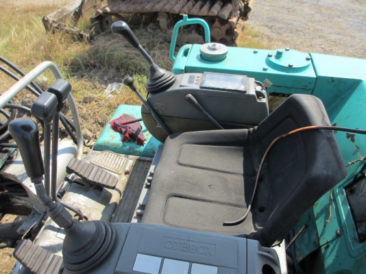 KOBELCO SK030 เก่าไทย เอวแน่น ปั็มแรง พร้อมใช้สุดๆ น้องร็อคจัดให้ KOBELCO SK030 เก่าไทย เอวแน่น ปั็มแรง พร้อมใช้สุดๆ น้องร็อคจัดให้