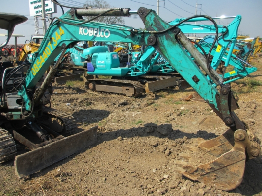 KOBELCO SK030 เก่าไทย เอวแน่น ปั็มแรง พร้อมใช้สุดๆ น้องร็อคจัดให้ KOBELCO SK030 เก่าไทย เอวแน่น ปั็มแรง พร้อมใช้สุดๆ น้องร็อคจัดให้