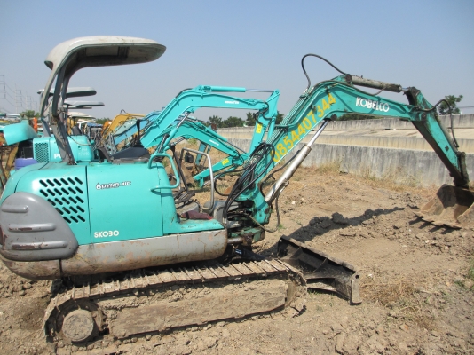 KOBELCO SK030 เก่าไทย เอวแน่น ปั็มแรง พร้อมใช้สุดๆ น้องร็อคจัดให้ KOBELCO SK030 เก่าไทย เอวแน่น ปั็มแรง พร้อมใช้สุดๆ น้องร็อคจัดให้