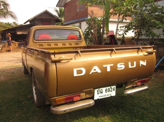 ขาย (ช้างเหยียบ) DATSUN 620 4ขอ เกีรย์คอ เครื่องแน่น พร้อมโอน