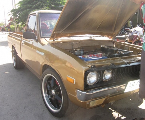 ขาย (ช้างเหยียบ) DATSUN 620 4ขอ เกีรย์คอ เครื่องแน่น พร้อมโอน