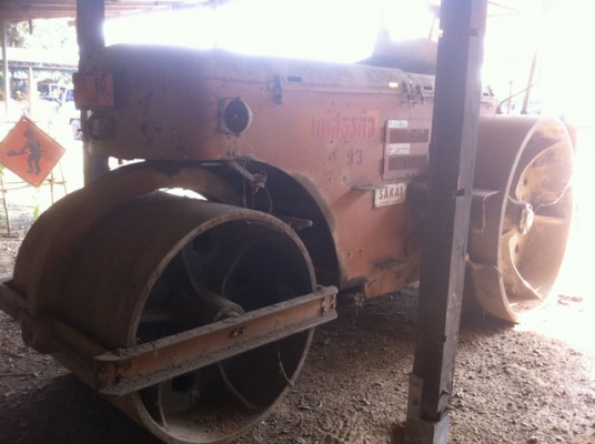 ขายด่วนรถบด3ล้อเหล็ก SAKAI KD10 เล่มทะเบียน ตรวจเช็คพร้อมใช้