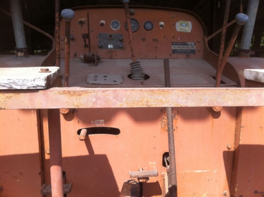 ขายด่วนรถบด3ล้อเหล็ก SAKAI KD10 เล่มทะเบียน ตรวจเช็คพร้อมใช้