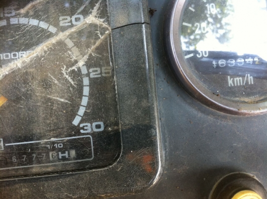 ขายด่วนรถบดล้อยาง9ล้อSAKAI TS200 ตรวจเช็คพร้อมใช้ เล่มทะเบียน เครื่อง6BG1