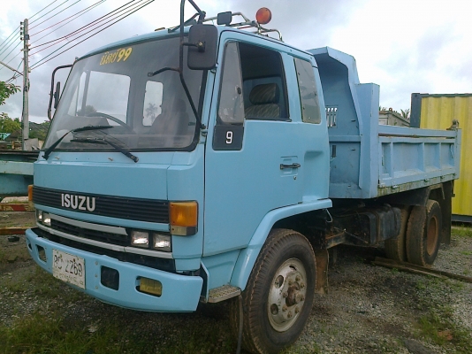 ขาย6ล้อดั้ม ISUZU คัสซีใหญ่ แอร์ใหม่(ไม่มีเครื่องและเกียร์เท่านั้น เพราะยกลง) ลองอ่านรายละเอียด....