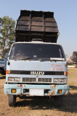 ขายหกล้อดั้มพ์ ISUZU FRR 175