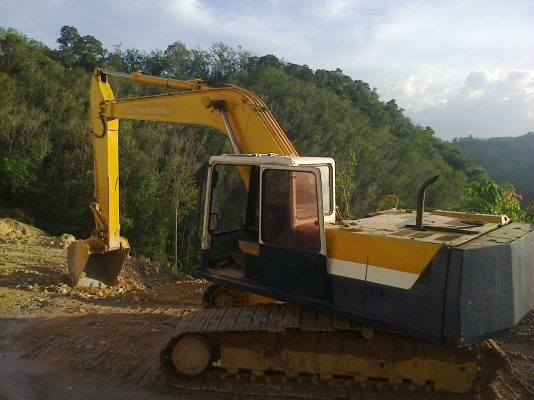 PC200-5 รถแค่สาดสีใหม่ สภาพดี ใช้งานดี ไม่โหลด เครื่องปั้มแห้ง