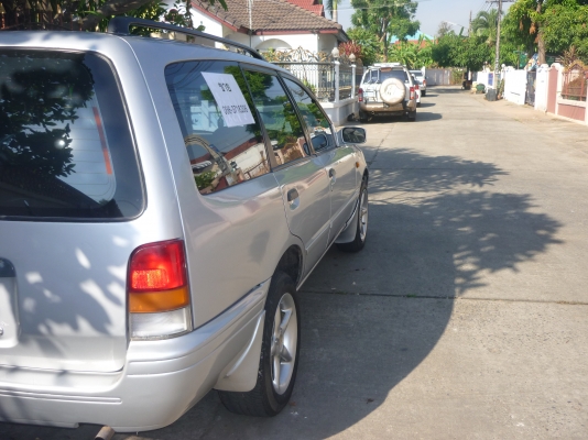 นิสสัน NV VAN ปี94เครื่องหัวฉีด สีใหม่ พวงมาลัยเพาเวอร์ 95000บาท