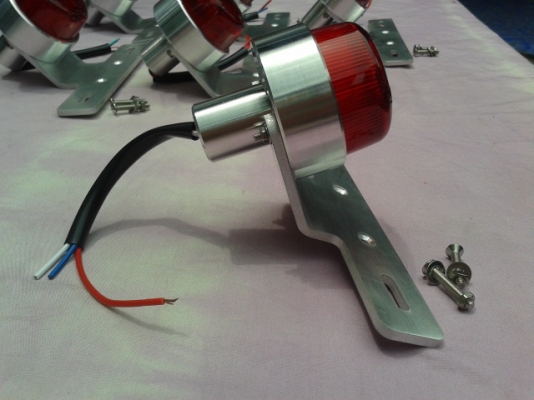 ล้อแม็กขอบ10 ไฟท้ายแต่ง ไฟตาแมวหลอดไฟสถานะ