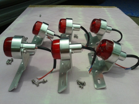 ล้อแม็กขอบ10 ไฟท้ายแต่ง ไฟตาแมวหลอดไฟสถานะ