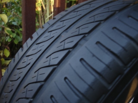 yokohama Adrive ปี10 195 55 15สภาพ85เปอร์เซ็นต์อัพ yokohama Adrive ปี10 195 55 15สภาพ85เปอร์เซ็นต์อัพ