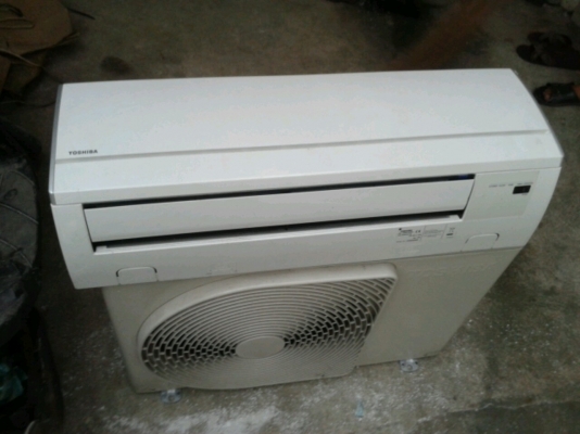 ขายแอร์ Toshiba 13000btu ของใหม่ไม่มีรีโมท 7500 บาท