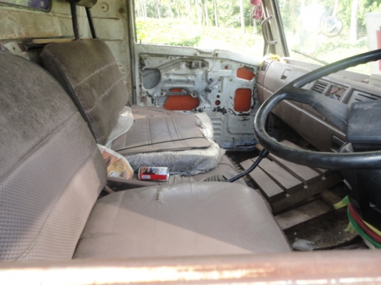 HINO KM779 หัวเดิม เครื่องเดิม กระบะเหล็ก เล่มพร้อมค่ะ HINO KM779 หัวเดิม เครื่องเดิม กระบะเหล็ก เล่มพร้อมค่ะ