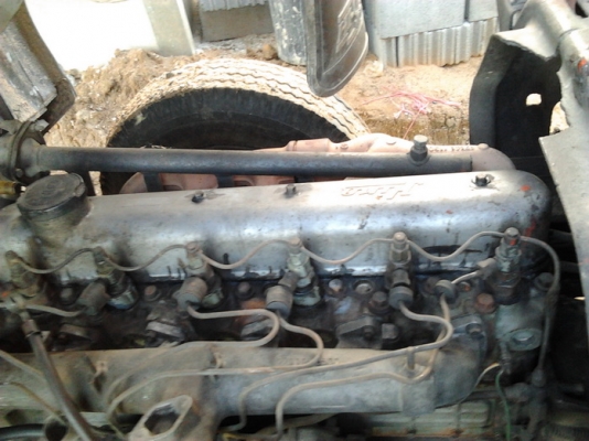 ขาย 6ล้อ ใหญ่ HINO KL340 เครื่องEH100 150 แรง ไม่เยิ้ม ไม่ไอ  กระบะไม้ยาว 5 เมตร พื้นดีไม่ผุ ยาง8.25ขอบ20 ดี6เส้น ภายในดี คอนโซลครบ พร้อมใช้ พร้อมลุยงาน***ขายแล้วครับขอบคุณ Truck2hand