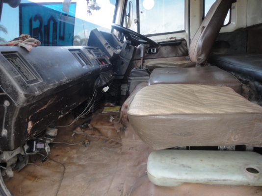 ISUZU FVM 175 แรงม้า หัวเดิม เครื่องเดิมค่ะ เดิม 650,000 บาทค่ะ ISUZU FVM 175 แรงม้า หัวเดิม เครื่องเดิมค่ะ เดิม 650,000 บาทค่ะ