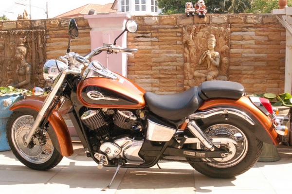 ขายน้องส้มจีด SHADOW CLASSIC400 ปี 2001-02  พร้อมสรรพสามิต สวยๆๆ ลายสีลิมิเต็ด ครบรอบ 105th HARLEY DAVIDSON
